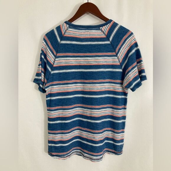 Lucky Brand Mens Henley Shirt M Blue Coral Stripe Short Sleeve Casual - Picture 3 of 8